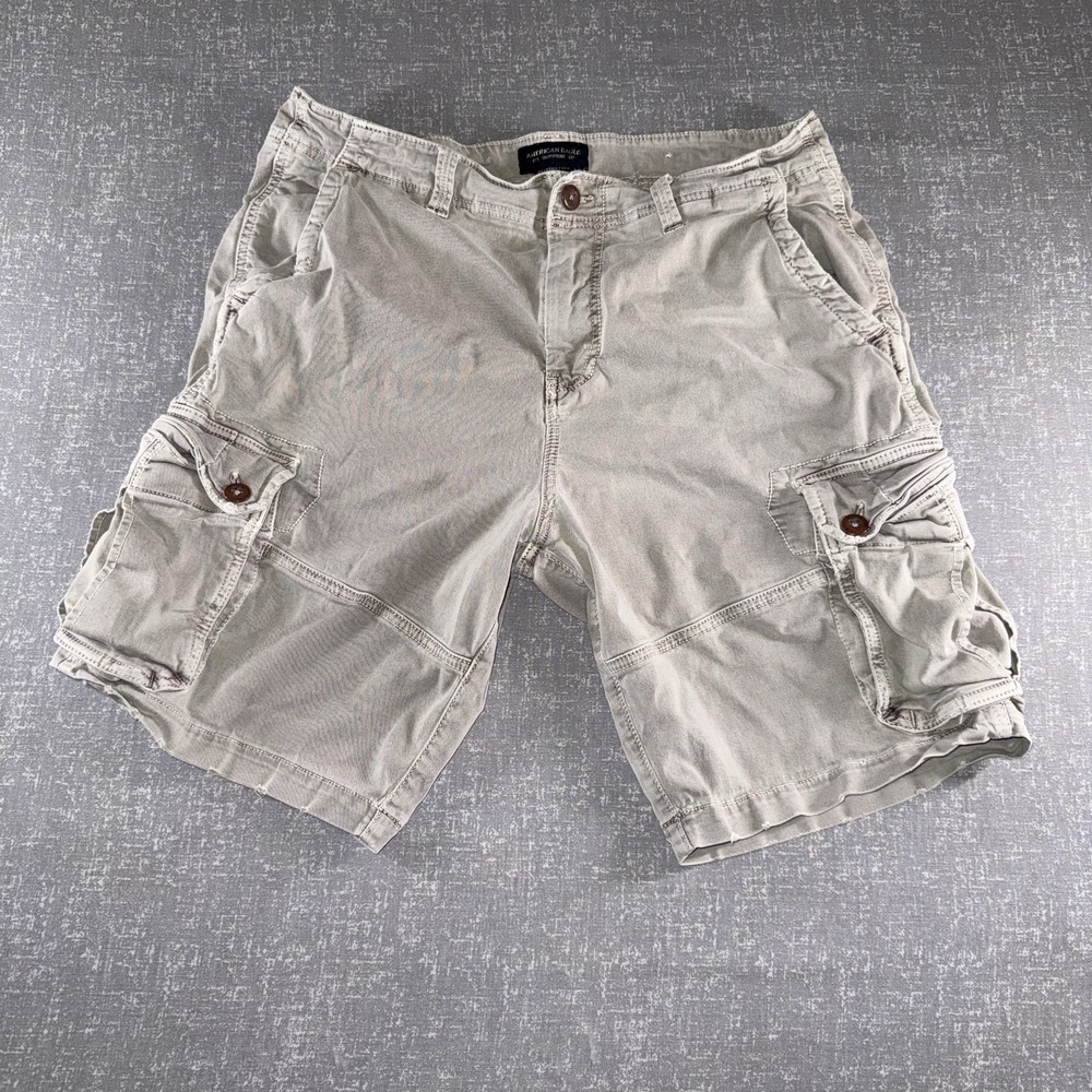 American Eagle Outfitters Shorts Mens 36 Beige Cargo 11 Inseam Extreme Flex
